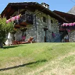 Foyer D'antan Con Caminetto Hammam O Vasca Idromassaggio شقة فندقية