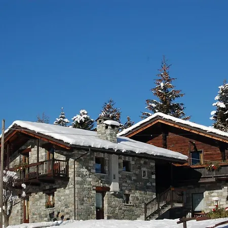 Foyer D'antan Con Caminetto Hammam O Vasca Idromassaggio 布吕松