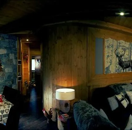 公寓式酒店 Foyer D'antan Con Caminetto Hammam O Vasca Idromassaggio 布吕松