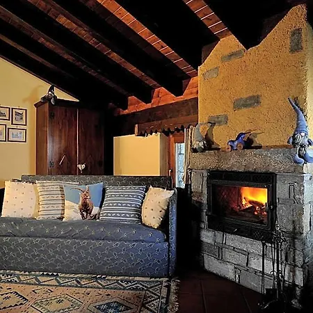 Hotel apartamentowy Foyer D'antan Con Caminetto Hammam O Vasca Idromassaggio 3*
