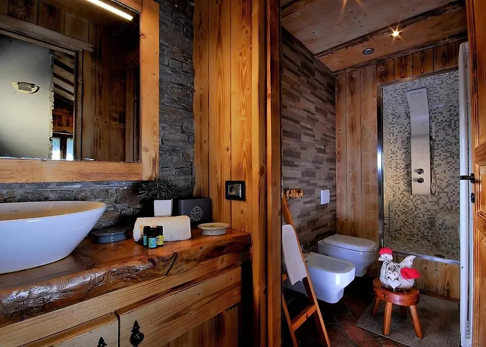 Foyer D'antan Con Caminetto Hammam O Vasca Idromassaggio Brusson