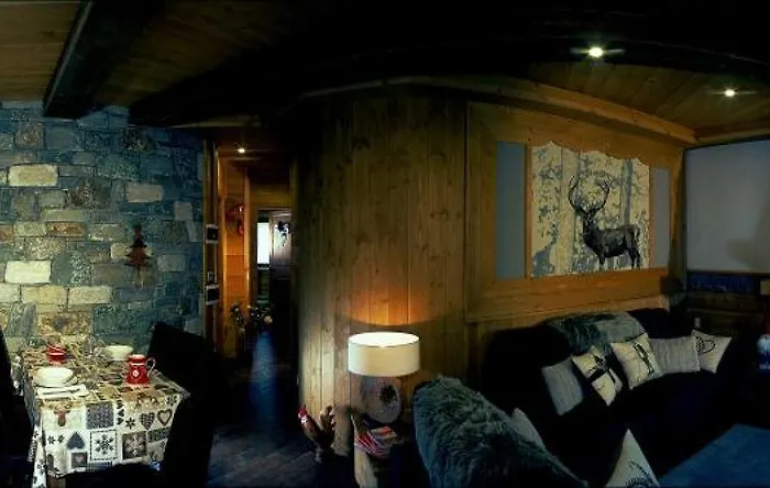 Aparthotel Foyer D'antan Con Caminetto Hammam O Vasca Idromassaggio Brusson