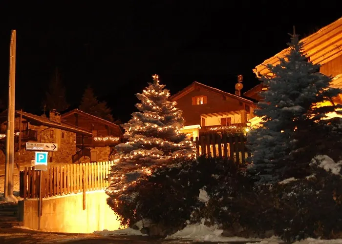 Foyer D'antan Con Caminetto Hammam O Vasca Idromassaggio 3*